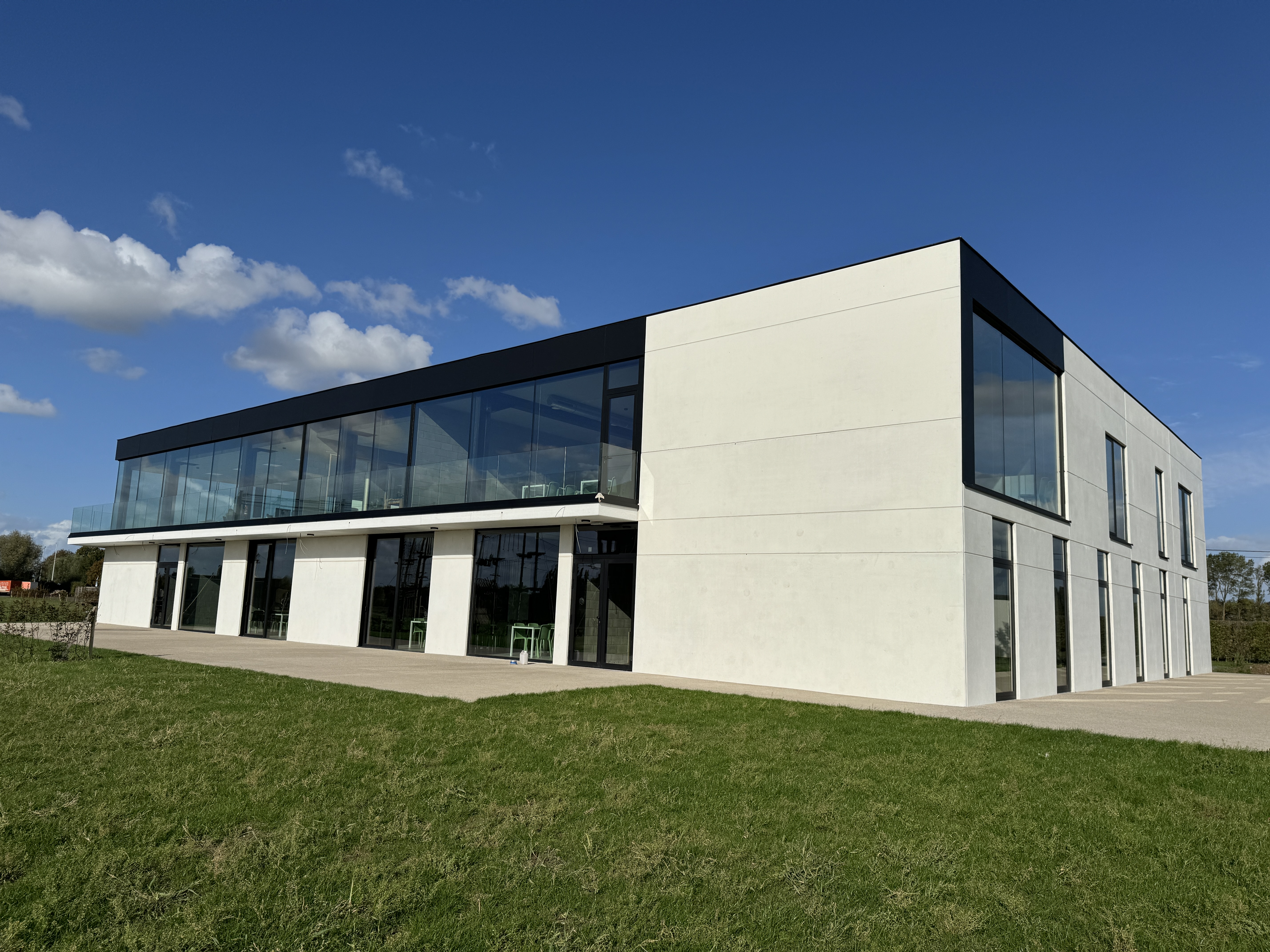 buiten omgeving nieuwbouw (8)